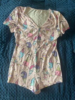SHEIN Pink Pastel Ice Cream & Cloud Print Romper